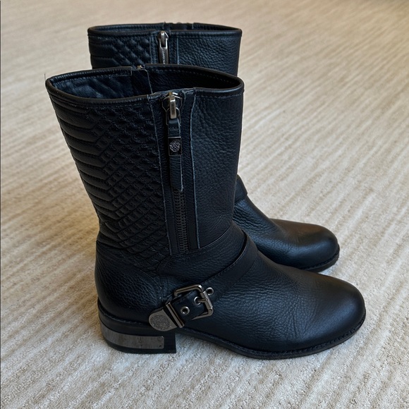 EUC Vince Camuto Whynn Quilted Moto Booties Black Size 10 - Picture 7 of 17